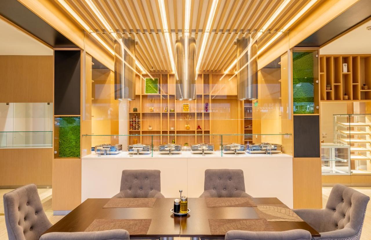 Hotel Sevtopolis Medical & Spa Pavel Banya Ngoại thất bức ảnh